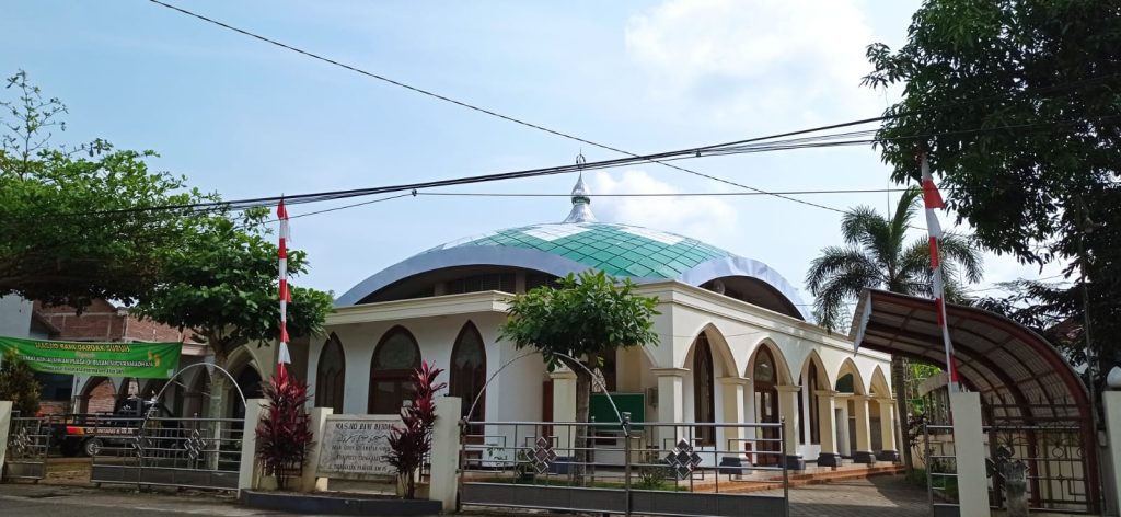 Kubah Masjid Bani Dardak dengan Model Oval